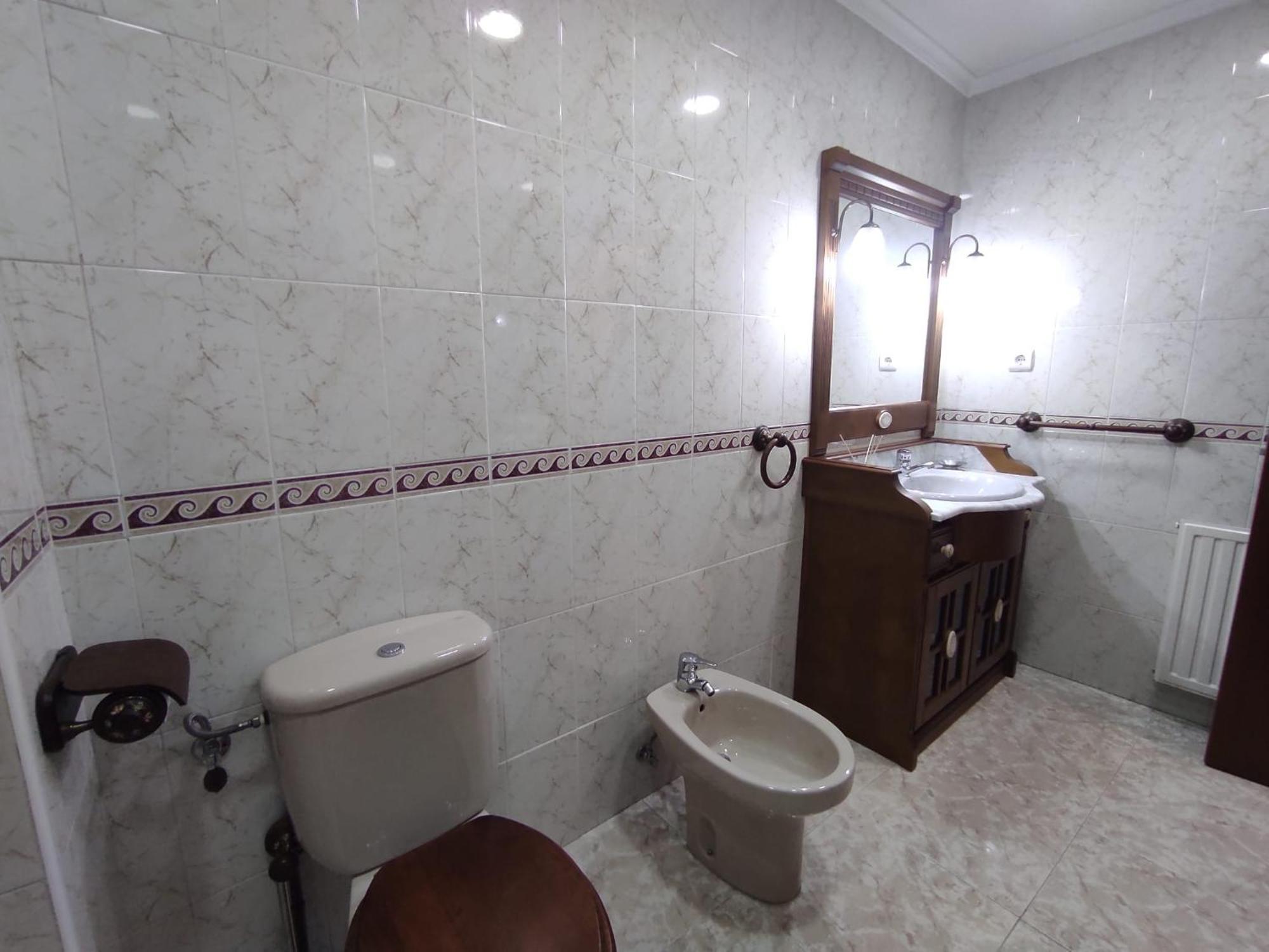 Avello Oviedo Con Parking Daire Dış mekan fotoğraf