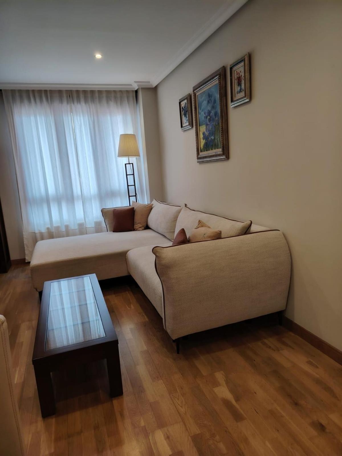 Avello Oviedo Con Parking Daire Dış mekan fotoğraf